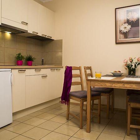 Apartamenty Tww Ochota ワルシャワ エクステリア 写真