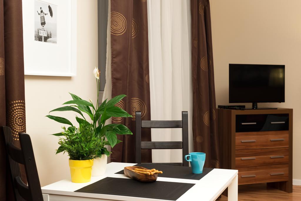 Apartamenty Tww Ochota ワルシャワ 部屋 写真