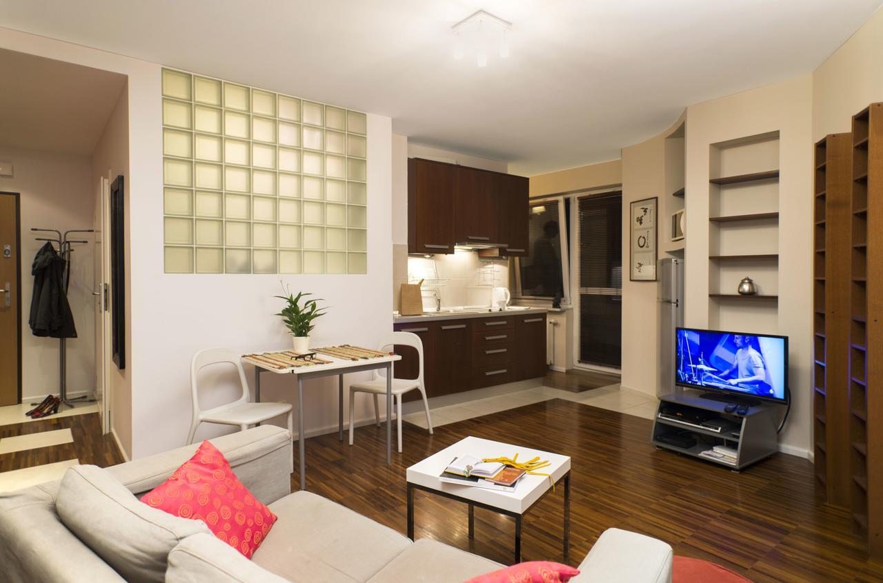 Apartamenty Tww Ochota ワルシャワ エクステリア 写真