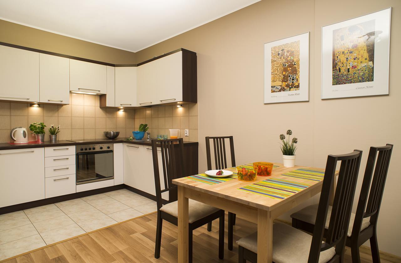 Apartamenty Tww Ochota ワルシャワ エクステリア 写真